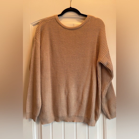 Lulu’s Tan Sweater - Picture 1 of 4